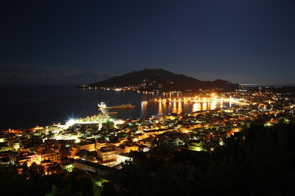 Port View Apartment Kota Zakynthos Bagian luar foto